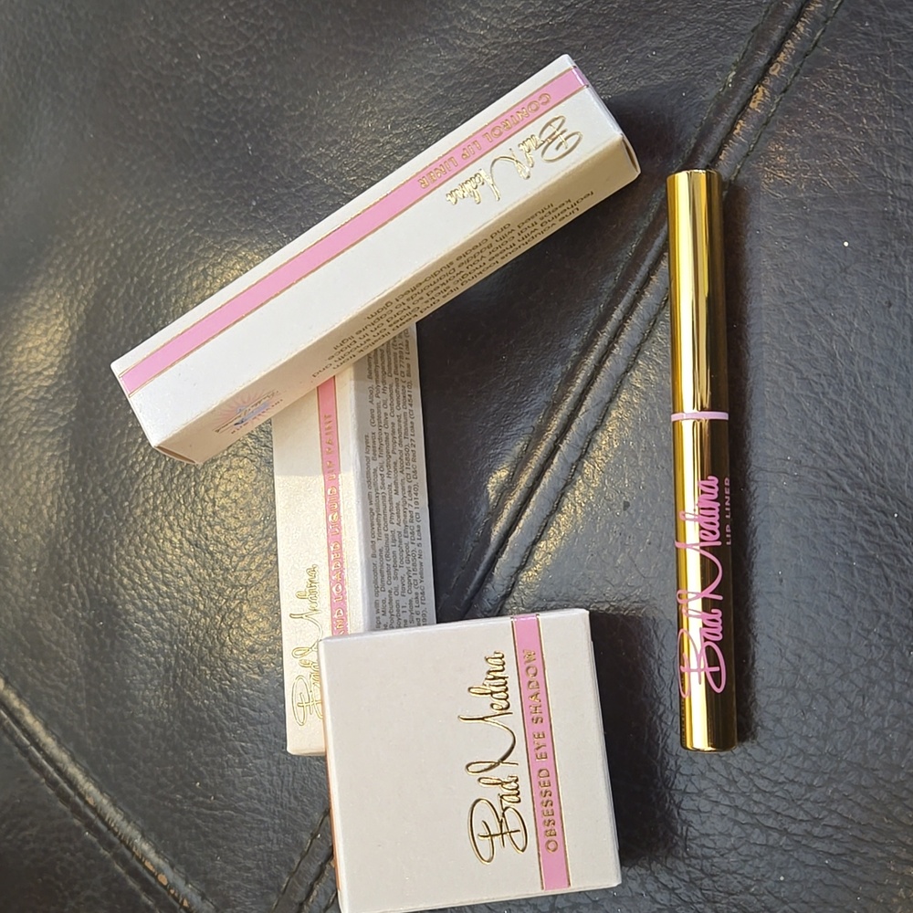 Bad Medina (Medina Beauty) Control Lip Liner in shade "Dolled Up."